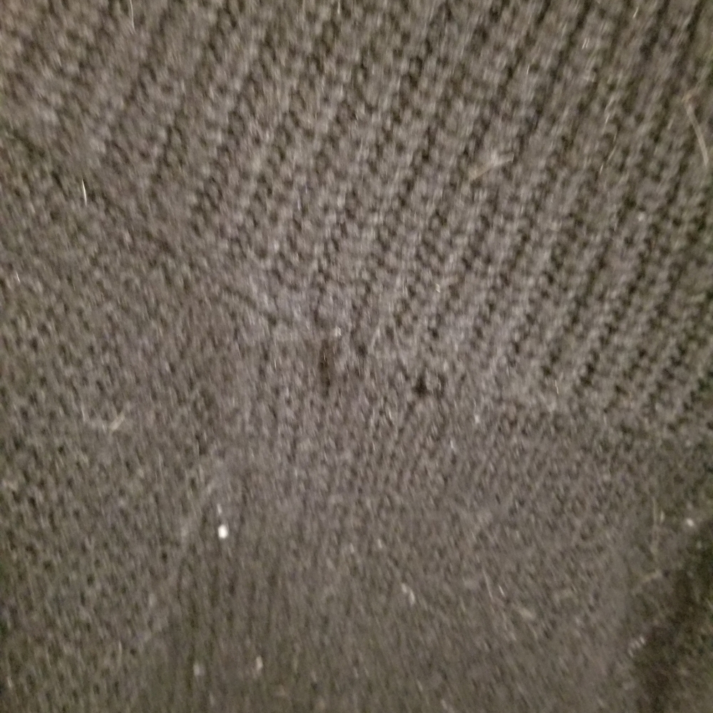 Sweater - Picture 3 of 4